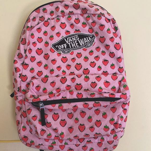 Detail Vans Strawberry Backpack Nomer 23