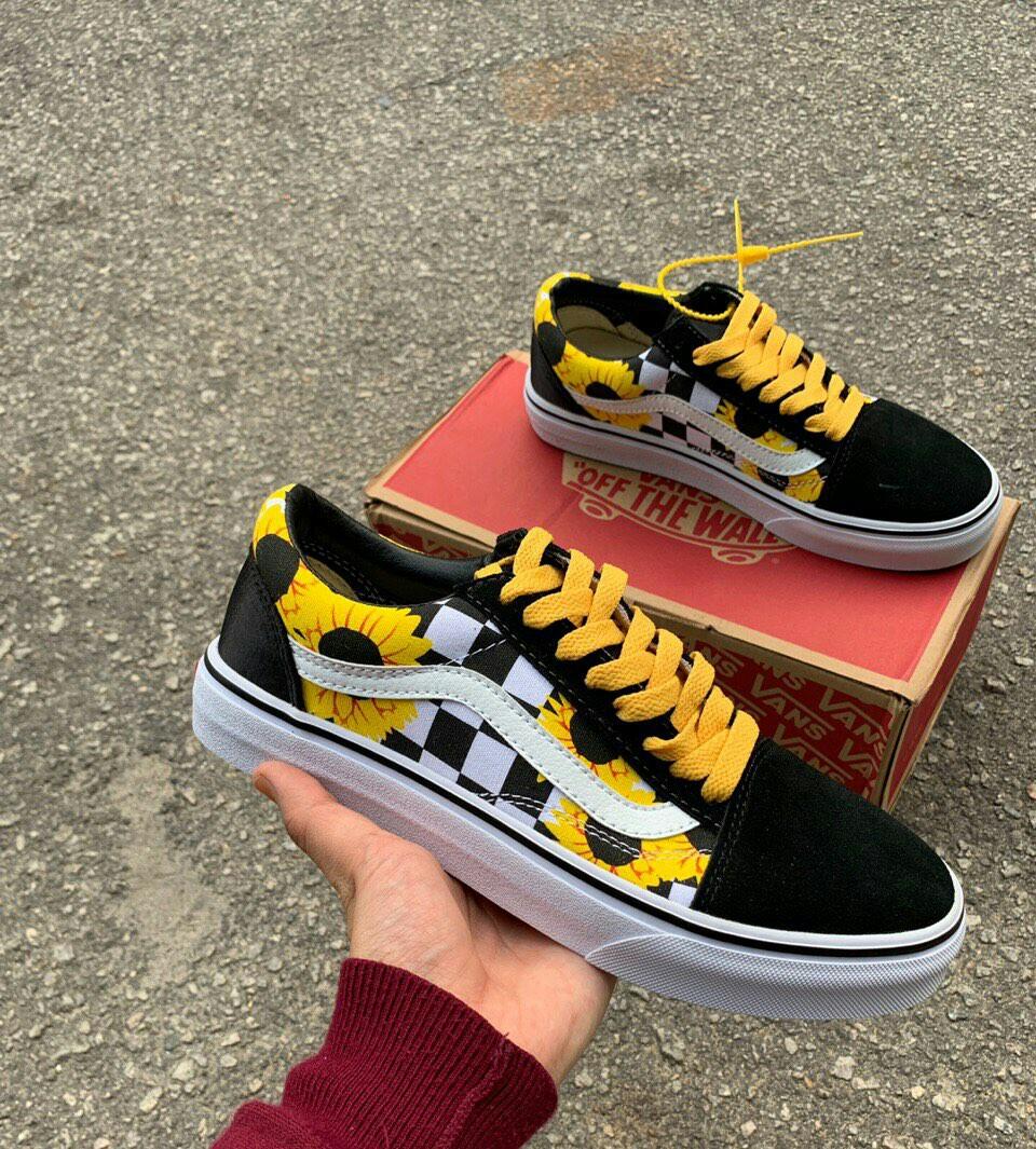 Detail Vans That Change Color In The Sunflower Nomer 46