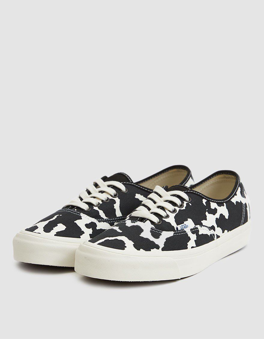 Detail Vans Vault Cow Print Nomer 50