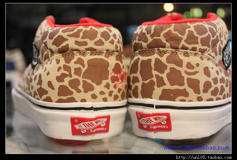 Detail Vans Vault Giraffe Nomer 29