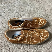 Detail Vans Vault Giraffe Nomer 47