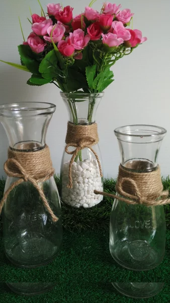 Detail Vas Bunga Dari Botol Kaca Nomer 13