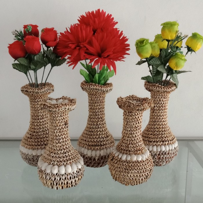 Detail Vas Bunga Dari Kerang Nomer 2