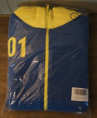 Detail Vault 101 Hoodie Nomer 7