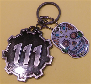 Detail Vault 111 Keychain Nomer 18