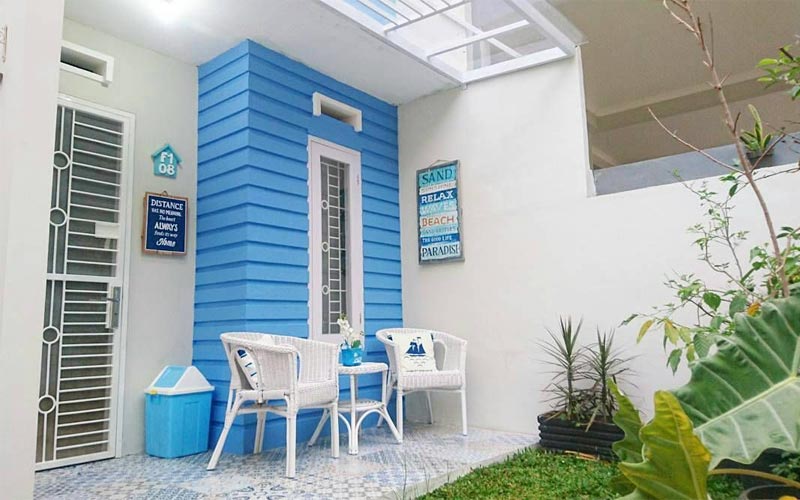 Detail Rumah Cat Biru Muda Nomer 3