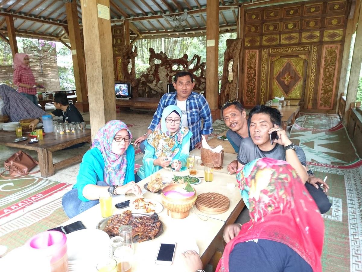 Detail Rumah Cikunir Resto Dan Foto Nomer 32