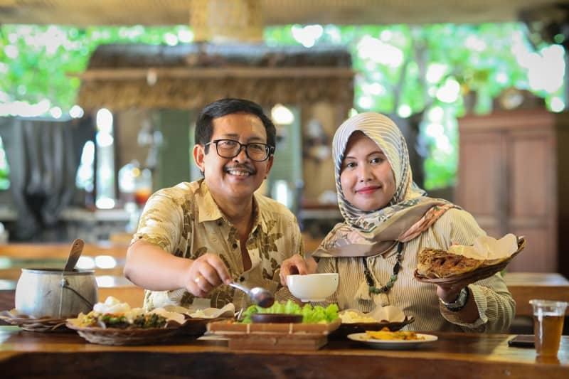 Detail Rumah Cikunir Resto Dan Foto Nomer 8
