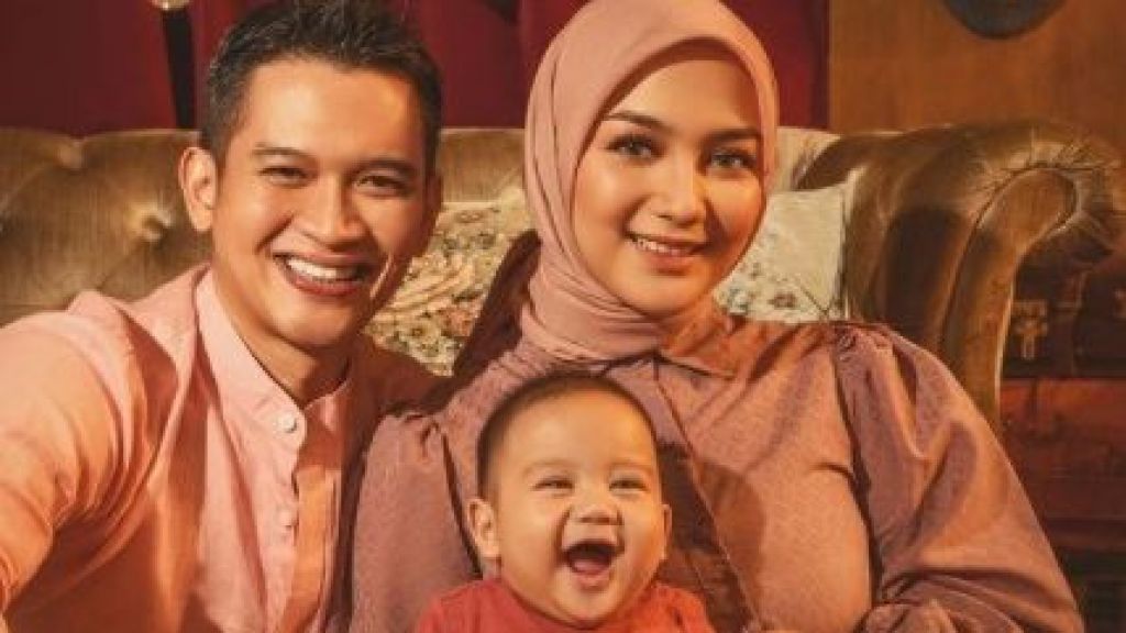 Detail Rumah Citra Kirana Dan Rezky Aditya Nomer 36