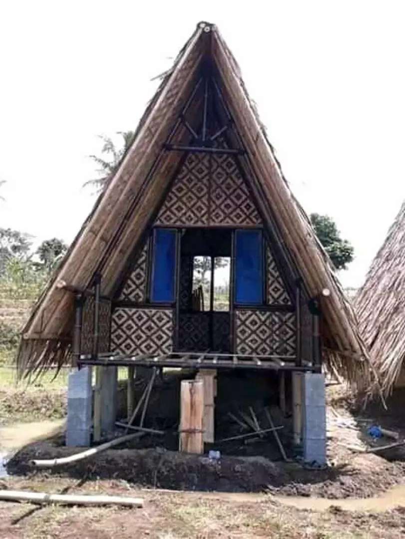 Detail Rumah Dari Bambu Hitam Nomer 39