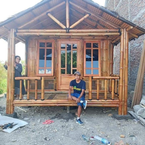 Rumah Dari Bambu Sederhana - KibrisPDR