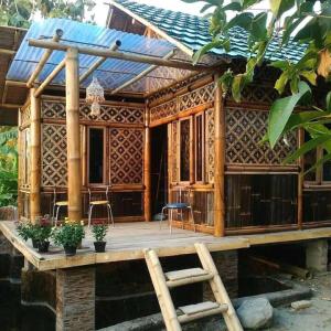 Detail Rumah Dari Bambu Sederhana Nomer 41