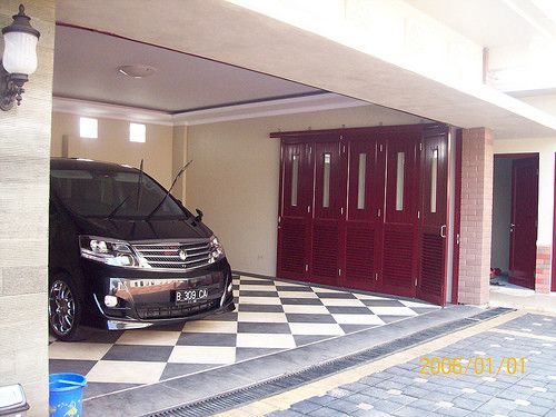 Detail Rumah Dengan Garasi Mobil Nomer 28