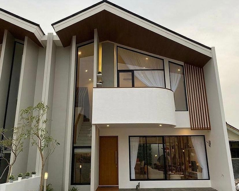 Detail Rumah Dengan Kaca Besar Nomer 8