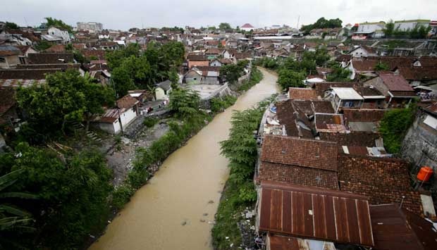 Detail Rumah Di Bantaran Sungai Nomer 5