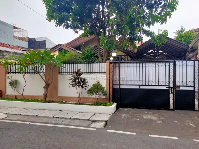 Detail Rumah Di Cempaka Putih Jakarta Pusat Nomer 53