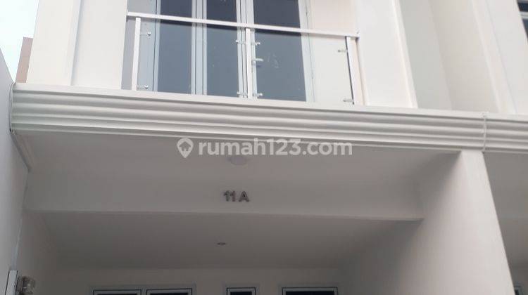 Detail Rumah Di Jakarta Pusat Nomer 48