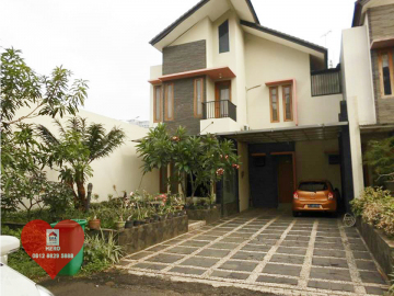 Detail Rumah Di Kebayoran Baru Nomer 30