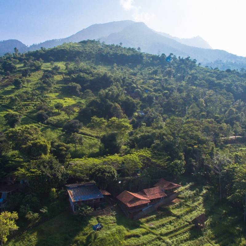 Detail Rumah Di Lereng Gunung Nomer 10