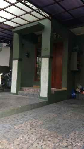 Detail Rumah Di Mediterania Regency Cikunir Nomer 32