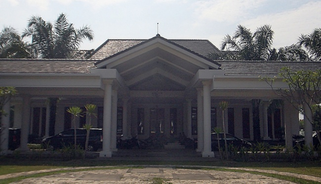 Detail Rumah Dinas Gubernur Banten Nomer 10