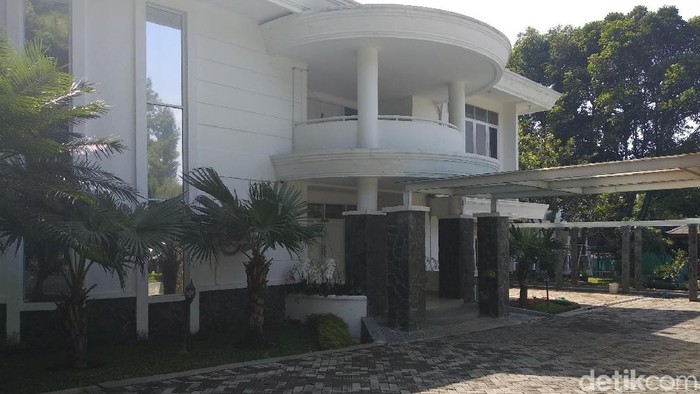 Detail Rumah Dinas Gubernur Jawa Barat Nomer 18