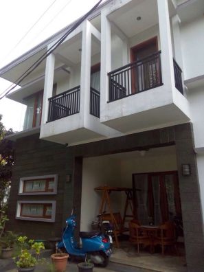 Detail Rumah Dinas Kapolda Jabar Nomer 10