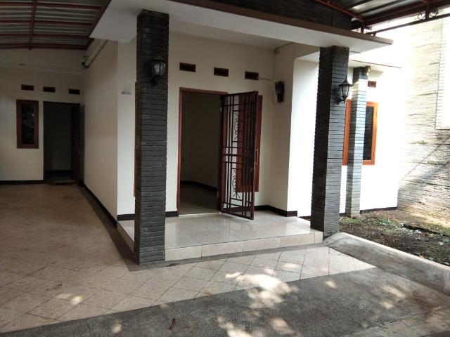 Detail Rumah Disewakan Di Bandung Nomer 13