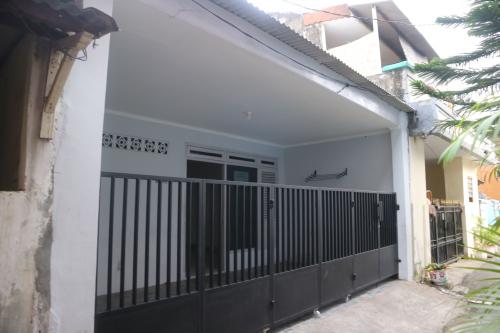Detail Rumah Disewakan Di Jakarta Timur Nomer 22