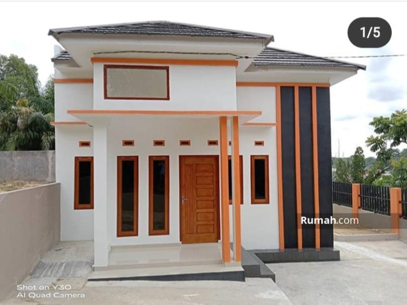 Detail Rumah Duduk Jendela Grc Nomer 2