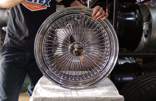 Detail Velg Mobil Jari Jari Nomer 4