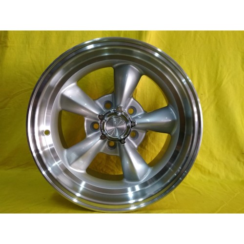 Detail Velg Mobil Retro Nomer 31