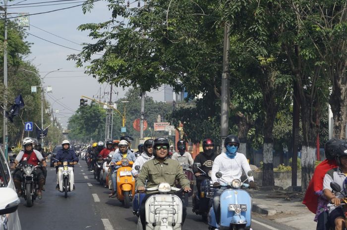Detail Vespa Gresik Nomer 55