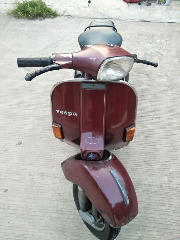 Detail Vespa Merah Maroon Nomer 55