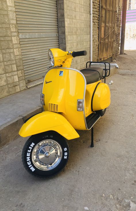 Detail Vespa Px Kuning Nomer 29
