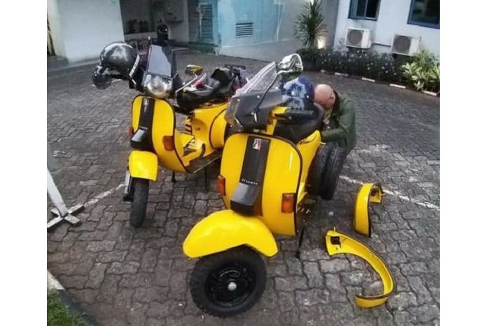 Detail Vespa Px Kuning Nomer 42