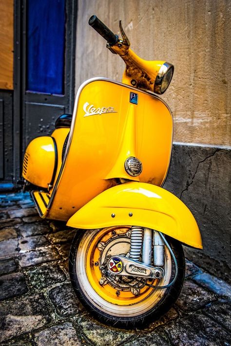 Detail Vespa Super Kuning Nomer 9