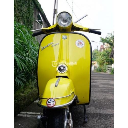 Detail Vespa Warna Kuning Lemon Nomer 17