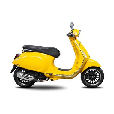 Detail Vespa Warna Kuning Lemon Nomer 56