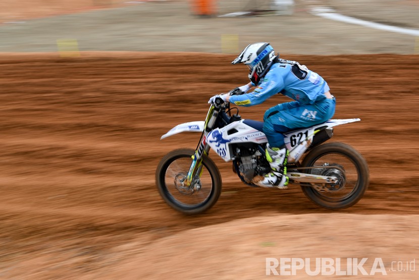 Detail Video Kejuaraan Motocross Dunia Nomer 48