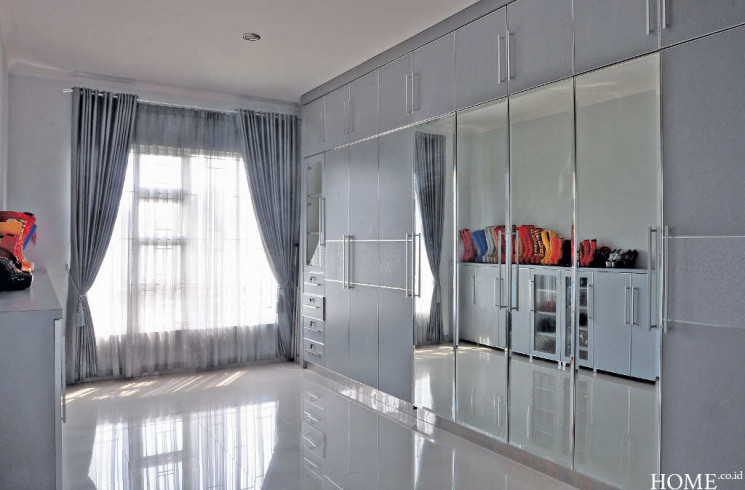 Detail Rumah Fitri Carlina Nomer 25