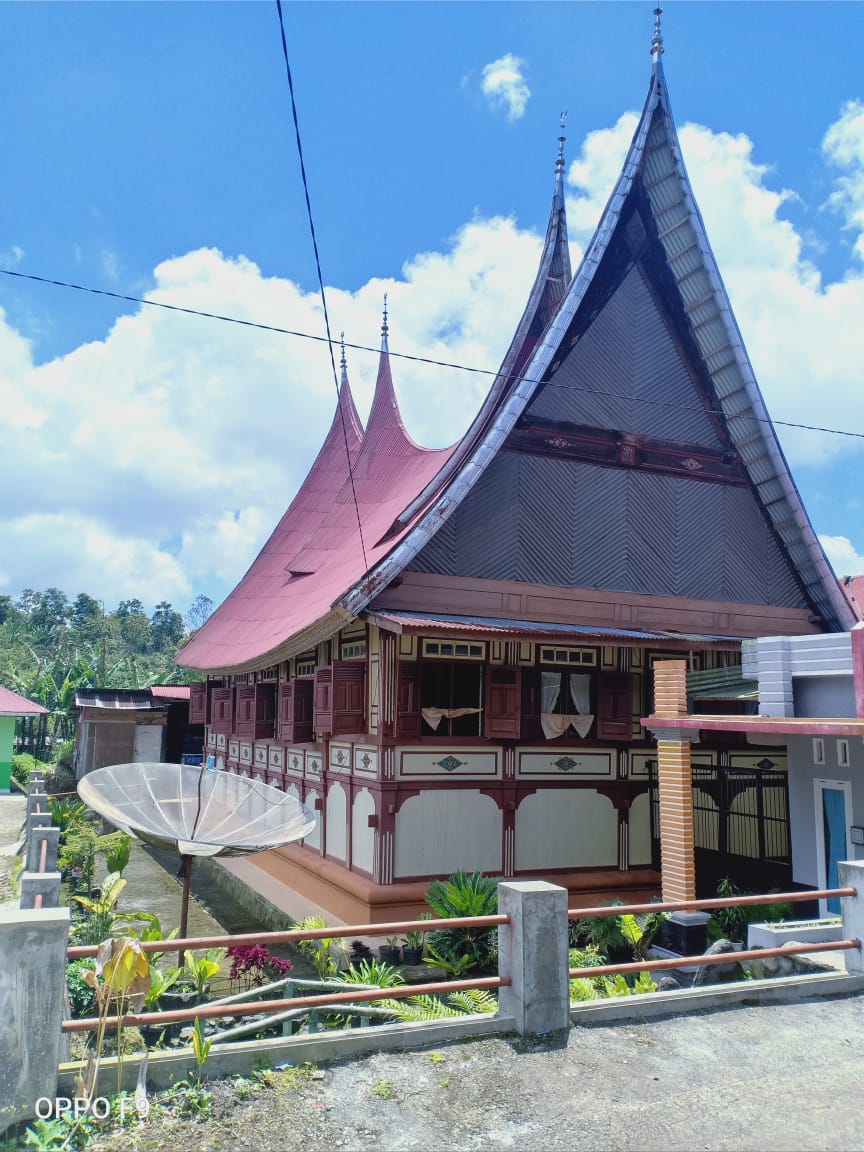 Rumah Gadang Homestay - KibrisPDR