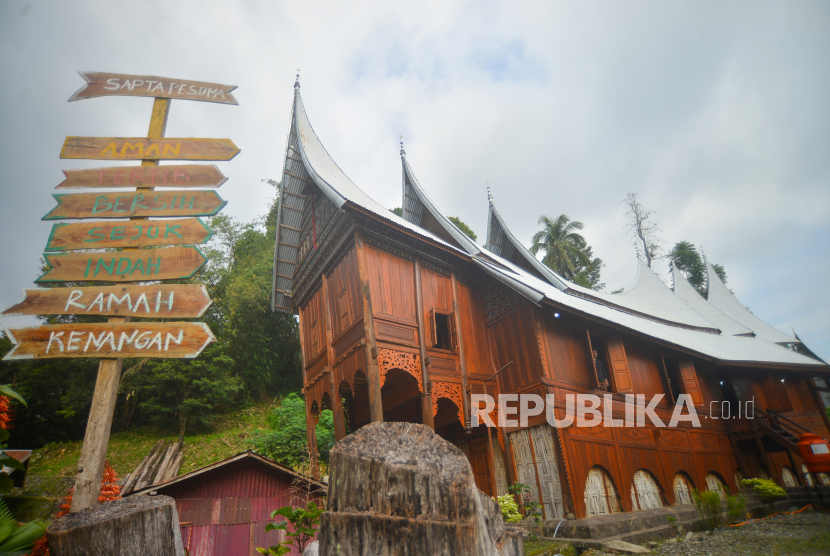 Detail Rumah Gadang Homestay Nomer 11