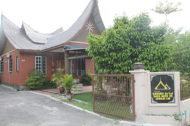 Detail Rumah Gadang Homestay Nomer 17