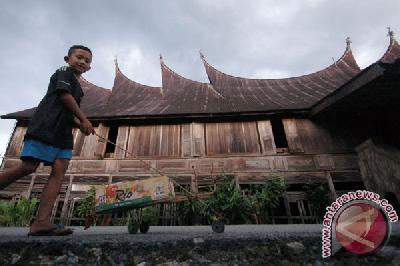 Detail Rumah Gadang Homestay Nomer 8