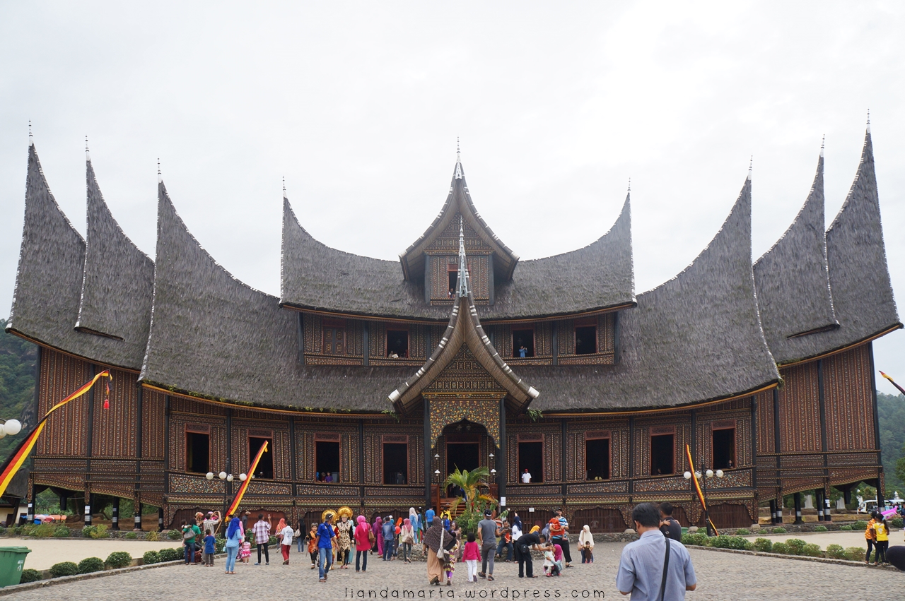 Detail Rumah Gadang Pagaruyung Nomer 3