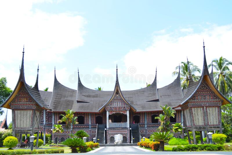 Detail Rumah Gadang Png Nomer 51