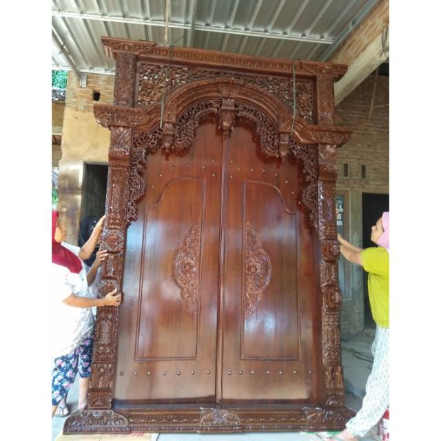 Detail Rumah Gebyok Jawa Nomer 48