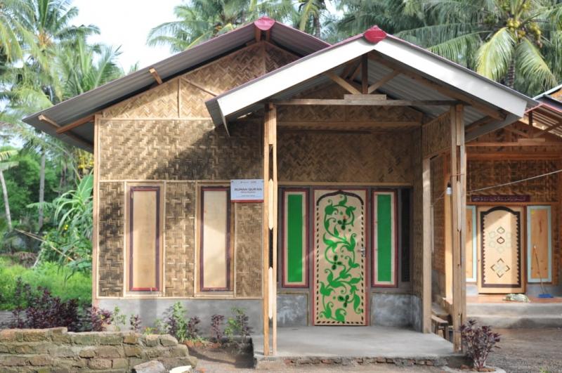 Detail Rumah Gedek Bambu Nomer 46