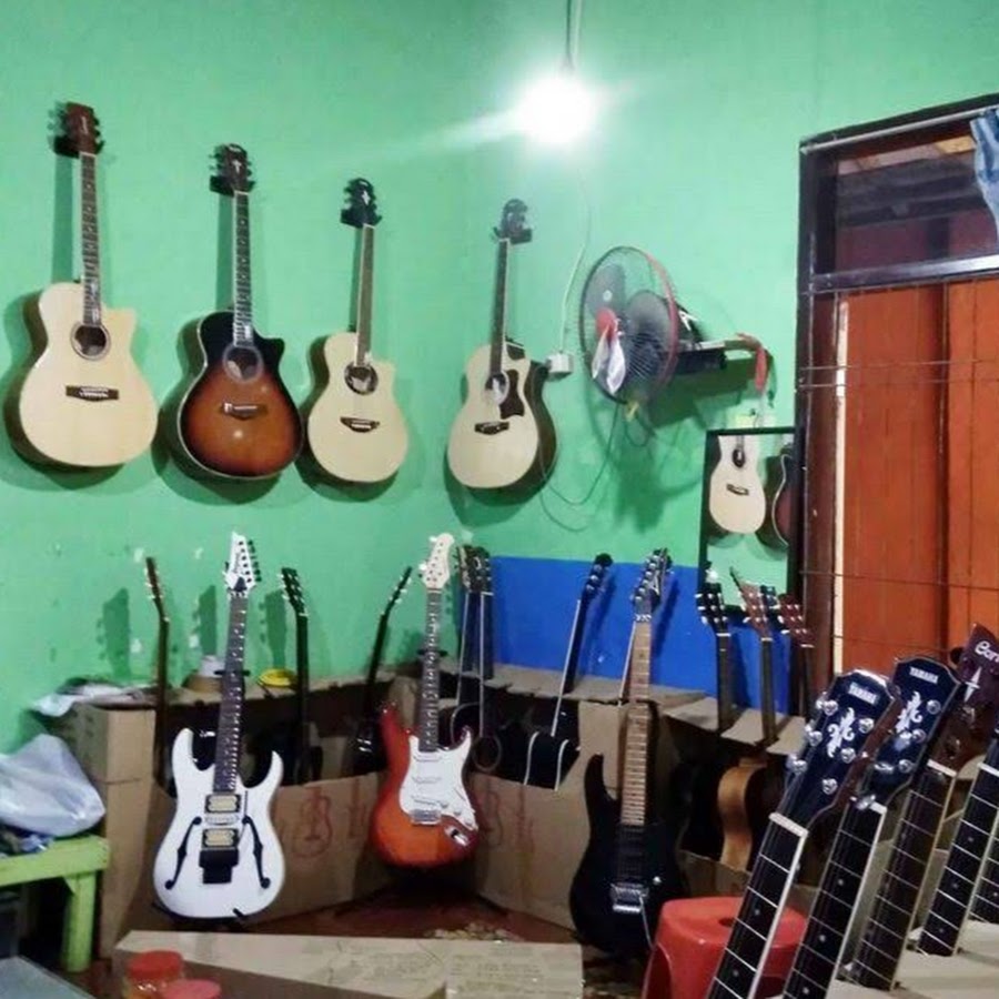 Detail Rumah Gitar Akustik Nomer 4